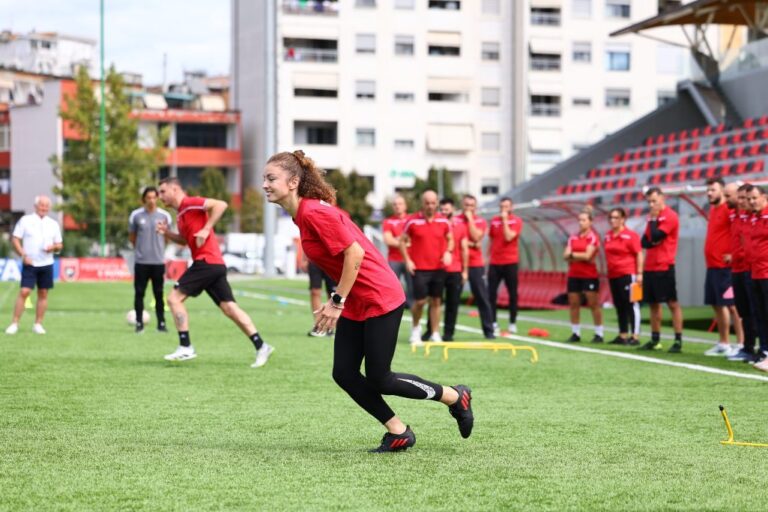 (Video) “Uefa B Fitness Coach”-FSHF nis kursin për licencën e përgatitësve atletikë në futboll