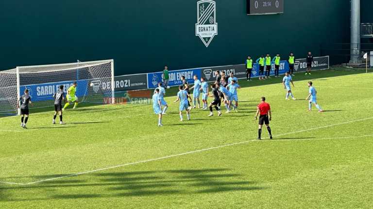 Tirana mposht Dinamon dhe siguron “Play Out”