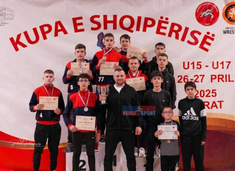 (Video) Mundje e Lirë-Pas titullit kampion me U9, Vllaznia U15 korrë suksesin e radhës: Amer Faslija, Muhamed Tula, kampion kombëtar. Unejs Hafizi, Enes Anza, Amar Brahimi, nënkampion