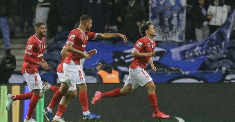 Gabriel Silva, sulmuesi brazilian 23-vjeçar i klubit portugez Santa Clara, futbollisti më i shpejtë në botë