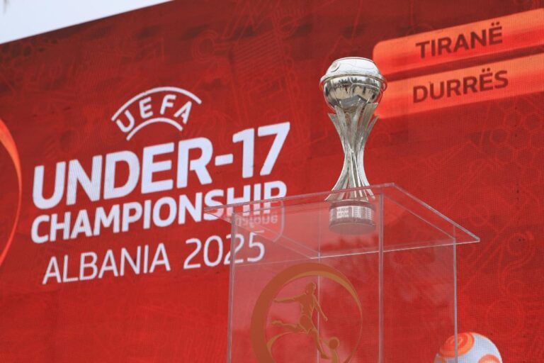 UEFA zyrtarizon arbitrat kryesorë për Europianin U-17 “Shqipëri 2025”