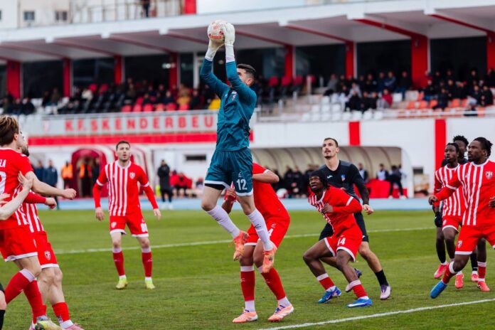 Skenderbeu-Besa, kategoria e pare